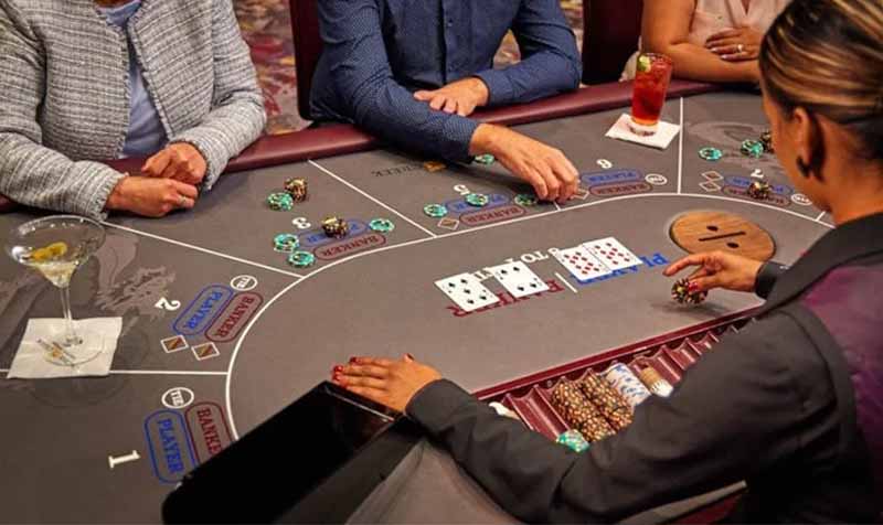 Luật chơi Baccarat chi tiết: Tân thủ cần biết để nhập cuộc dễ dàng