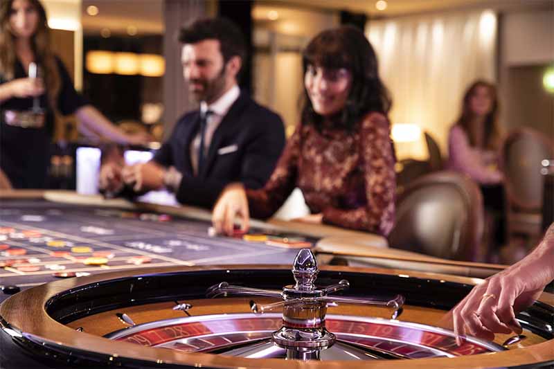 Casino có bịp không? Giải mã bí mật đằng sau ánh đèn hào nhoáng