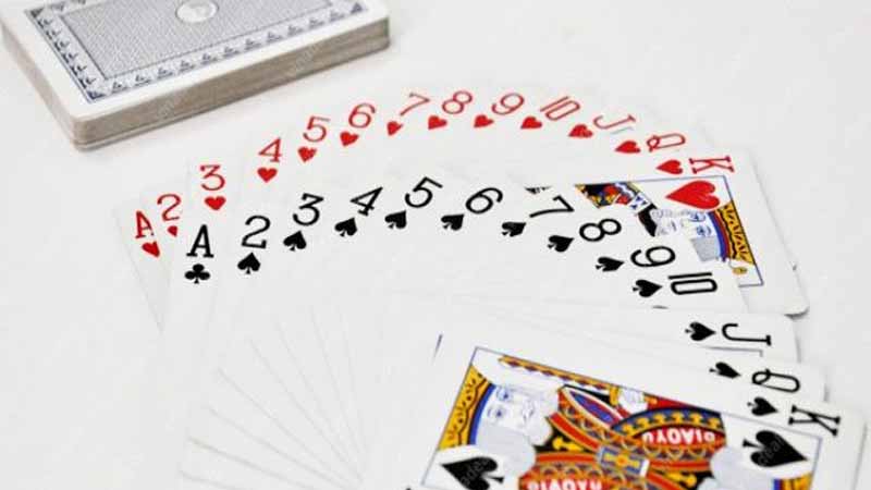 Luật chơi bài nói dối chuẩn: Cách chơi hay, mẹo thắng đơn giản