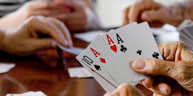 Luật chơi bài nói dối chuẩn: Cách chơi hay, mẹo thắng đơn giản