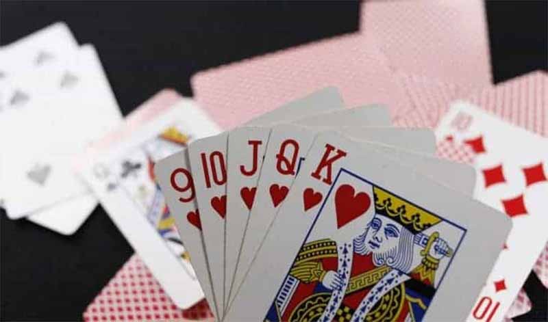 Luật chơi bài Sâm chi tiết: Hướng dẫn tân thủ dễ hiểu, dễ thắng
