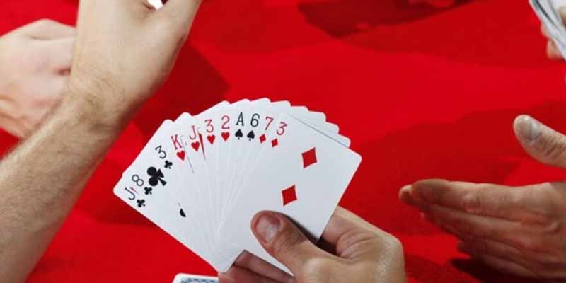 Luật chơi bài tiến lên miền Nam đầy đủ kèm chiến thuật hữu ích